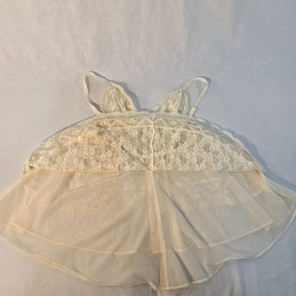VICTORIA'S SECRET Y2K Fairy Lacy Sheer Ivory Babydoll Top Size M Never Worn! - Picture 7 of 16
